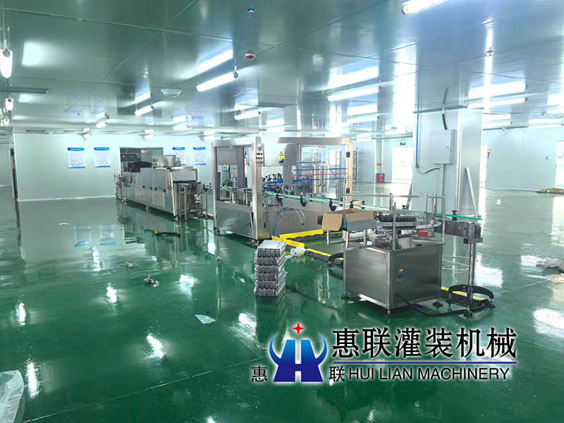 6000瓶口服液i灌裝機(jī)生產(chǎn)線出口